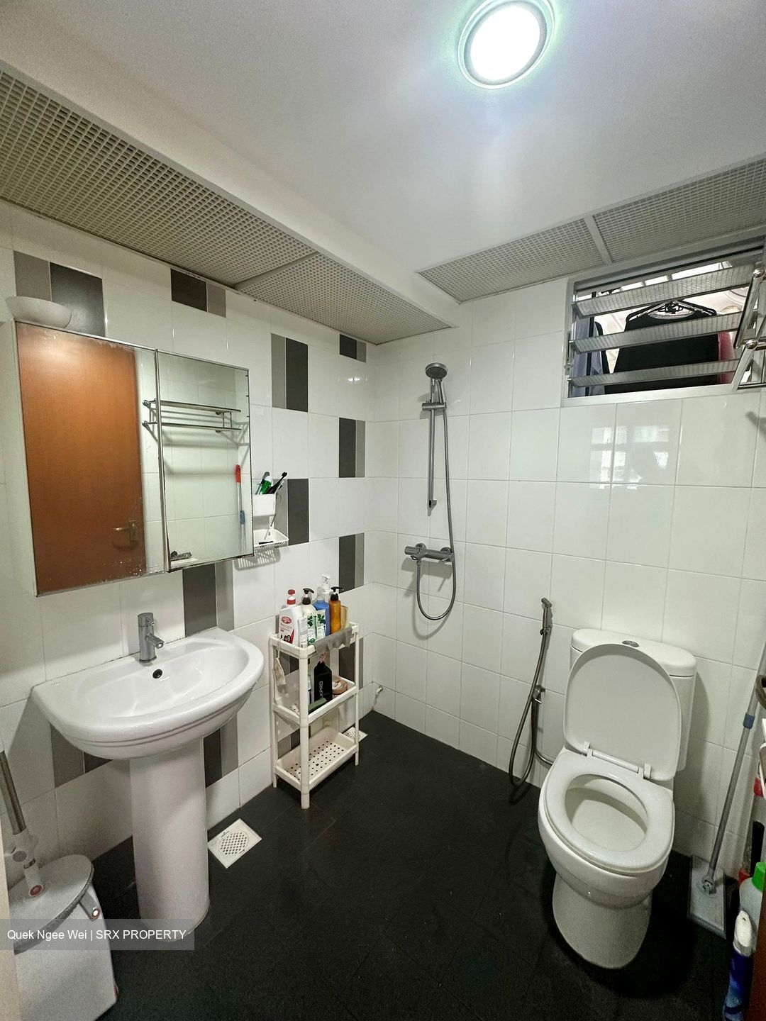 Sengkang West Way (Sengkang),  #581941401